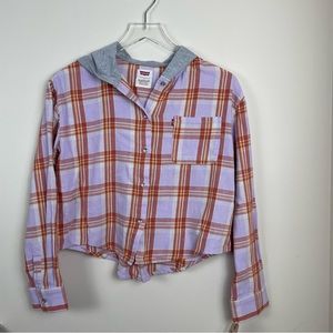 Girls Levi’s flannel button down hooded shirt